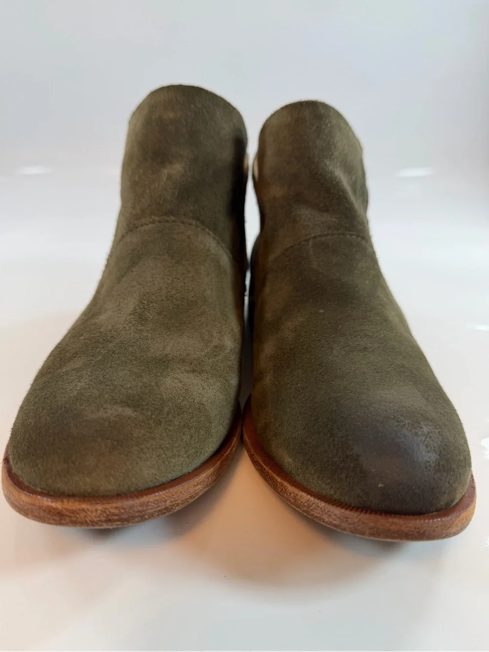 Kork-Ease Olive Green Suede Ankle Boots Back Zip Women’s‎ Size 8.5